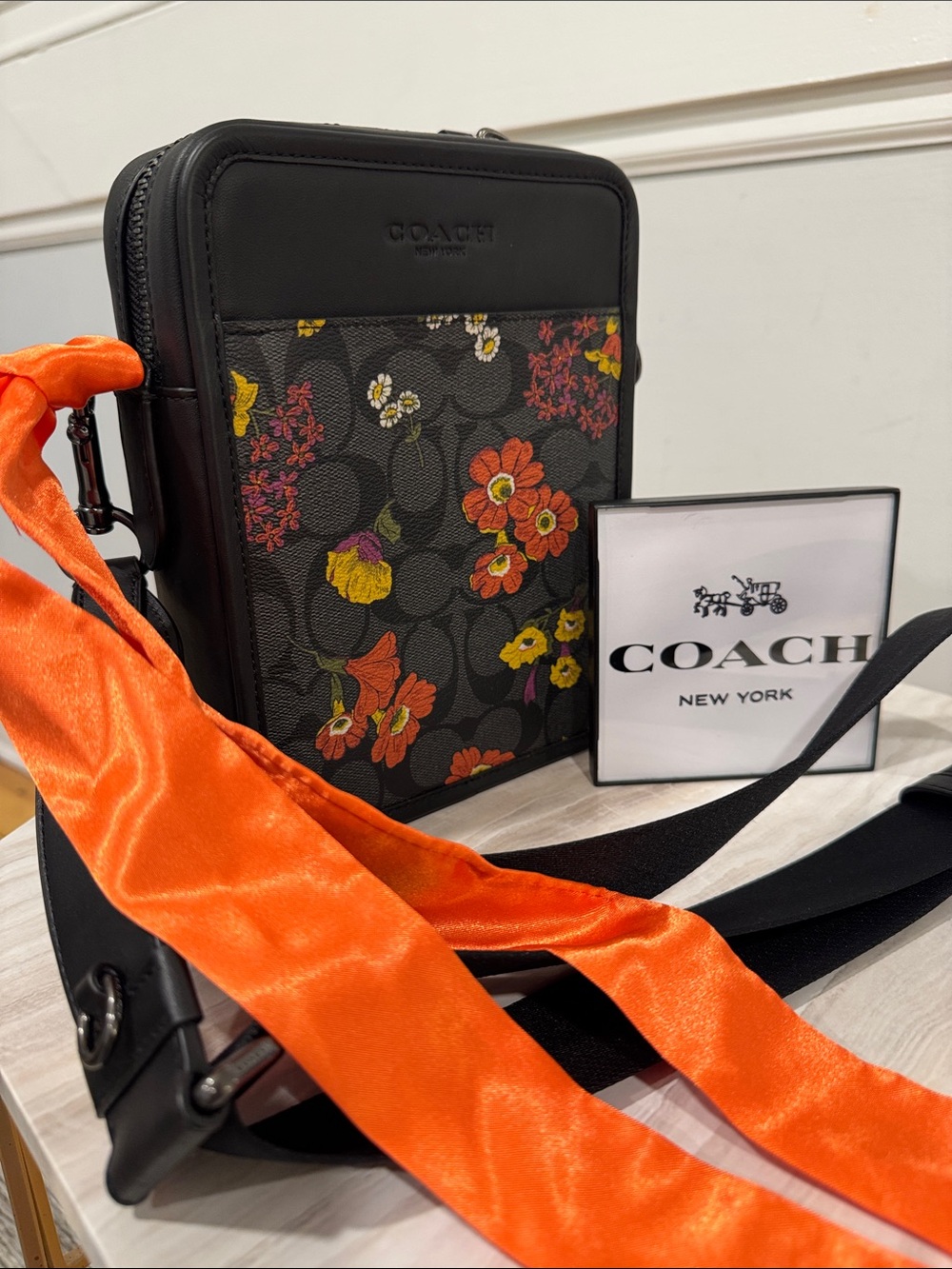 Coach Bag Sullivan Signature Coated Canvas Floral Print Black Gray Crossbody
